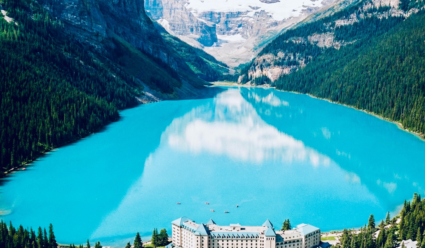 Lake Louise private transfer from Calgary Airport