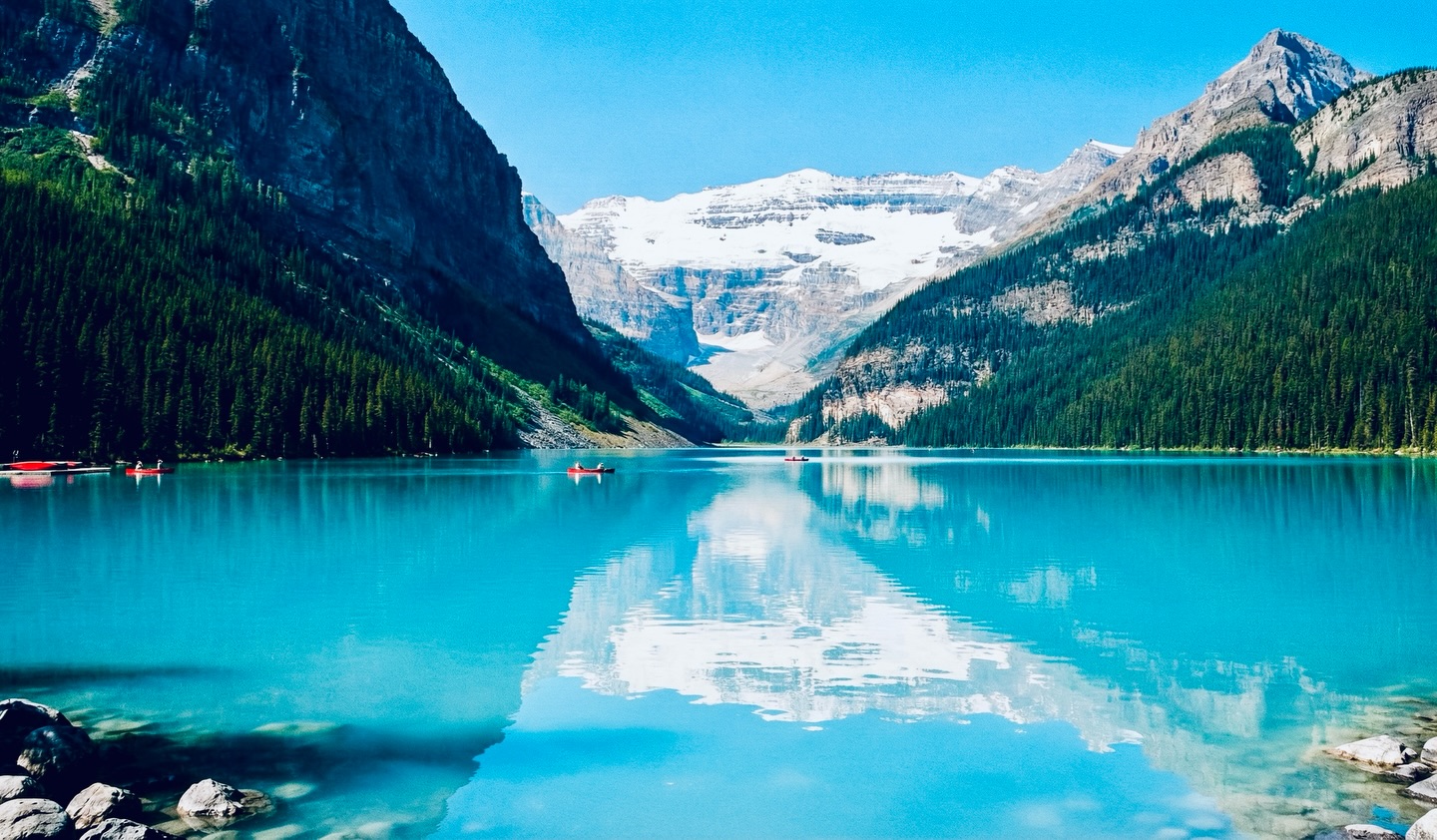 Lake Louise private transportation from Calgary Airport