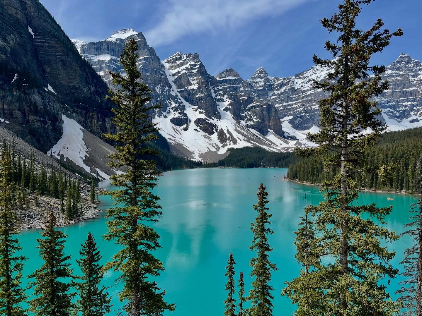 Moraine Lake guide 2026