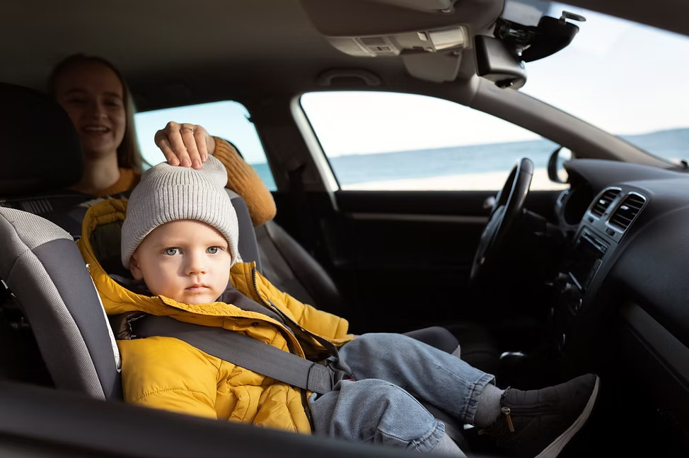 Complimentary child seat fitted in SUV — Red Mile Limousine