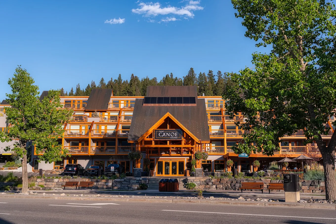 Hotel Canoe & Suites condo-style accommodations