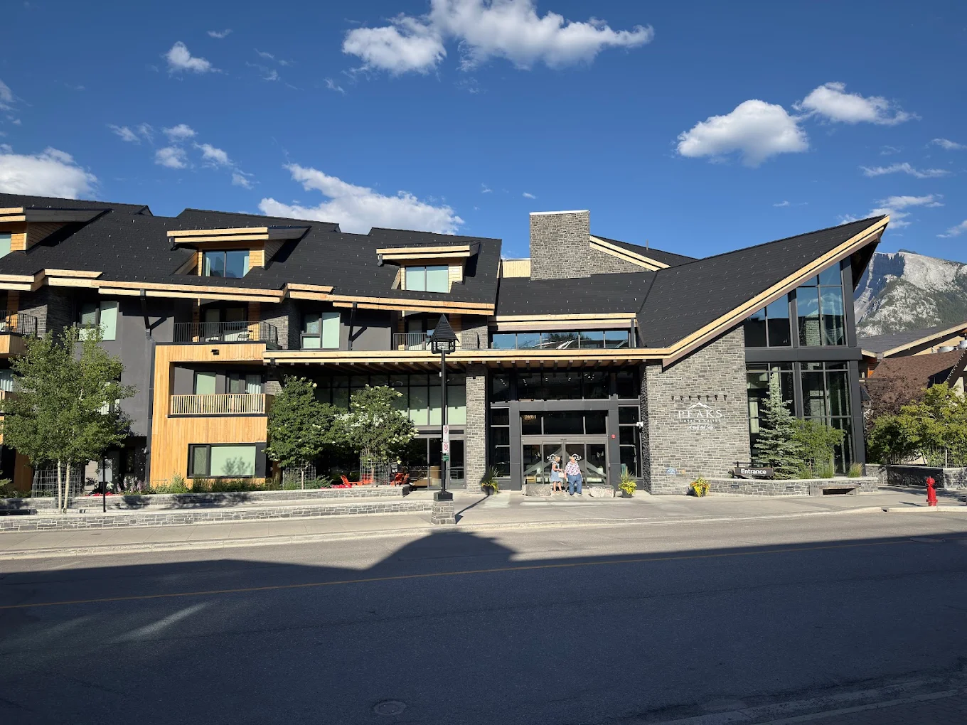 Peaks Hotel Suites post
